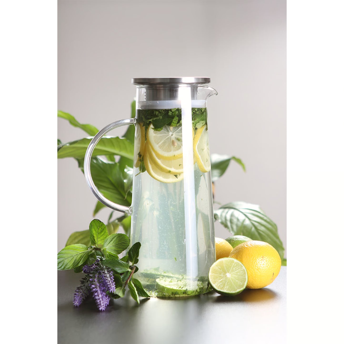 Jarra para agua en vidrio de borosilicato